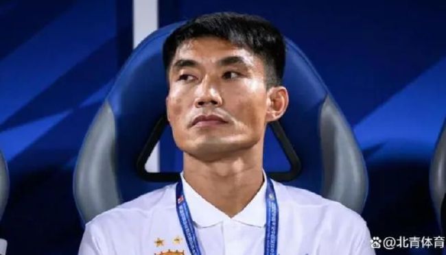 亚洲免费小视频