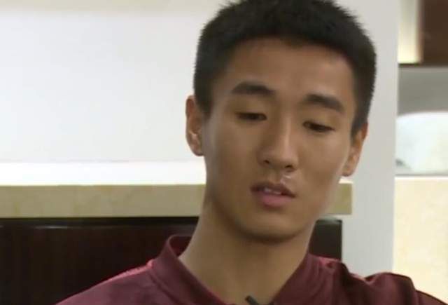 《普通人》英剧在线观看
